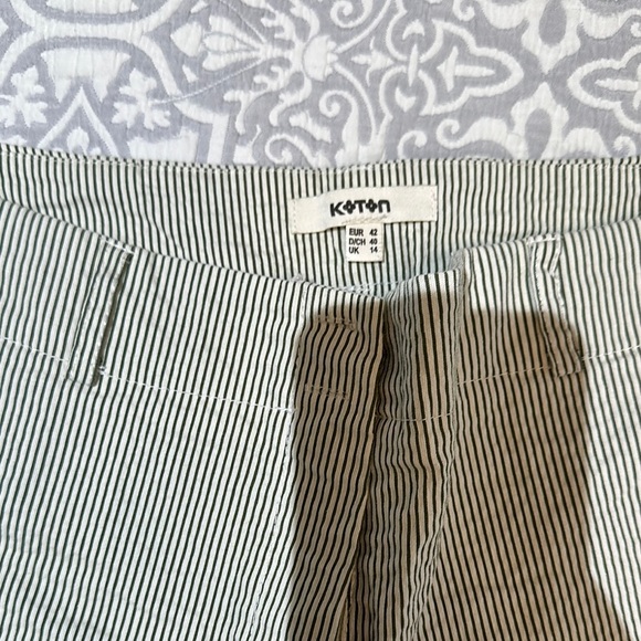 Gray Striped Pants - Picture 2 of 3